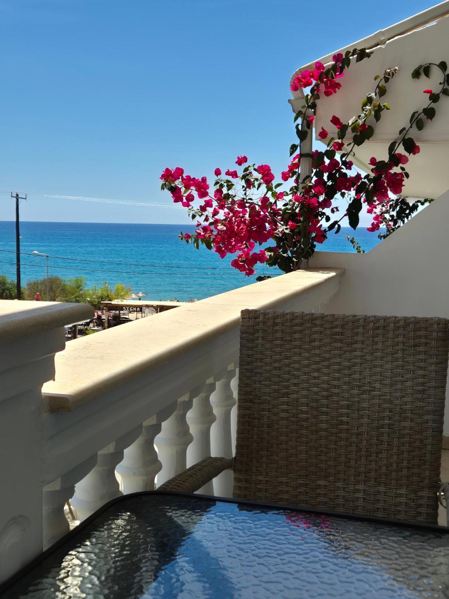 Vrachos Beach Hotel Eksteriør bilde